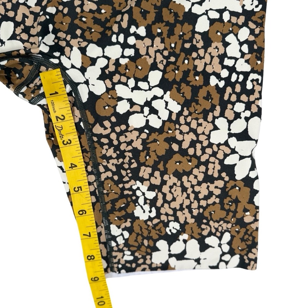 Offline by Aerie Goals Bike Shorts High Rise 9 In Brown Floral Medium - Picture 4 of 7